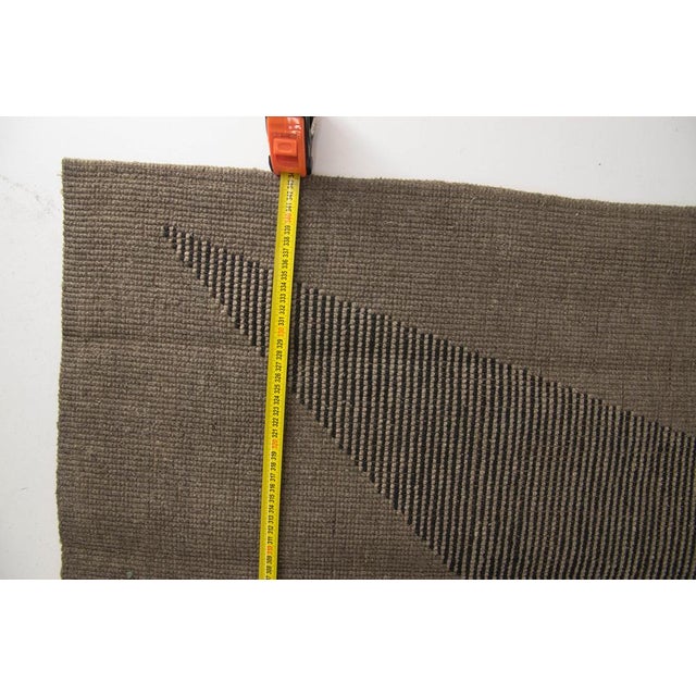 Textile Mid-Century Modern Geometric Superior Rug from Slovena Zilina, 1967 For Sale - Image 7 of 8