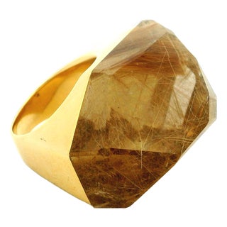 H.Stern for Diane Von Furstenberg 18k Gold Rutilated Quartz Power Ring, Size 6.5 For Sale
