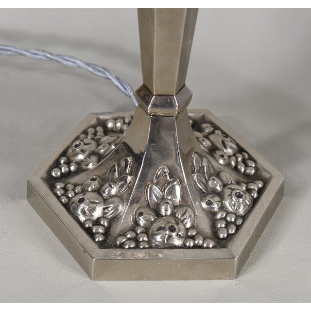 Silver French Art Deco Table Lamp by Muller Freres 1930s France - A Pair For Sale - Image 8 of 10