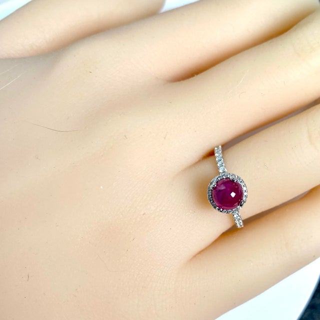 Metal Platinum Diamond 0.72 Carat Cabochon Ruby 1.70 Carat Engagement Ring Size 6.25 For Sale - Image 7 of 8