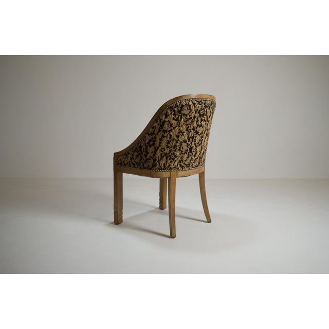 Art Deco French Gondola Armchair in Oak, 1930 For Sale - Image 3 of 18