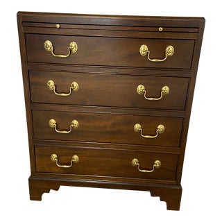 Solid Wood Bachelor Chest With 4 Drawers and Brass Hardware and Pull - Out Shelf For Sale