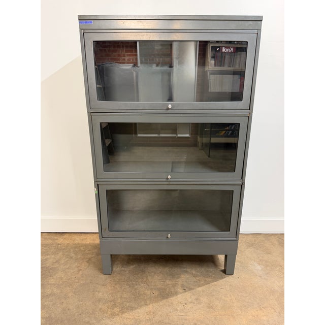 Vintage Industrial Steel Three-Stack Barrister Bookcase, u.s. Government Provenance For Sale - Image 13 of 15