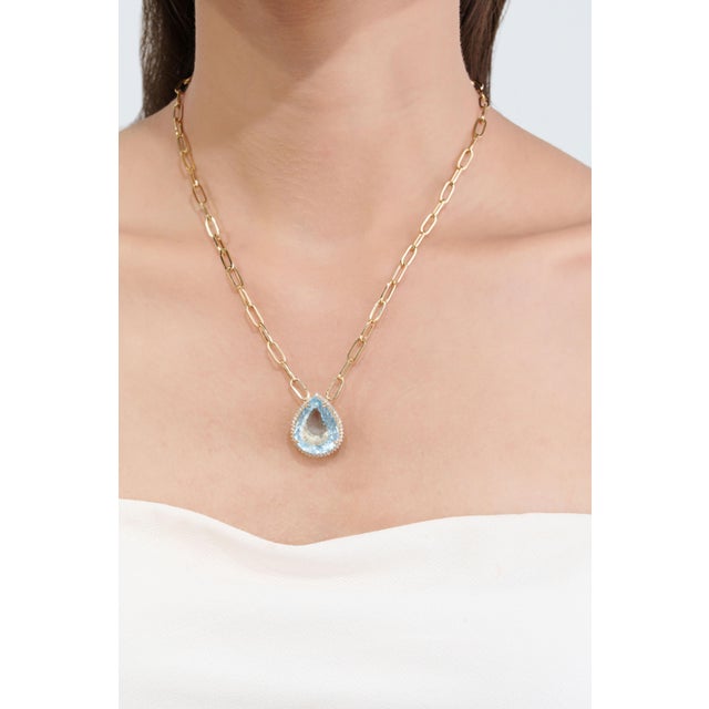 Certified 14.22Ct Aquamarine & Diamond Paperclip Pendant Necklace in 14k Gold For Sale - Image 9 of 17