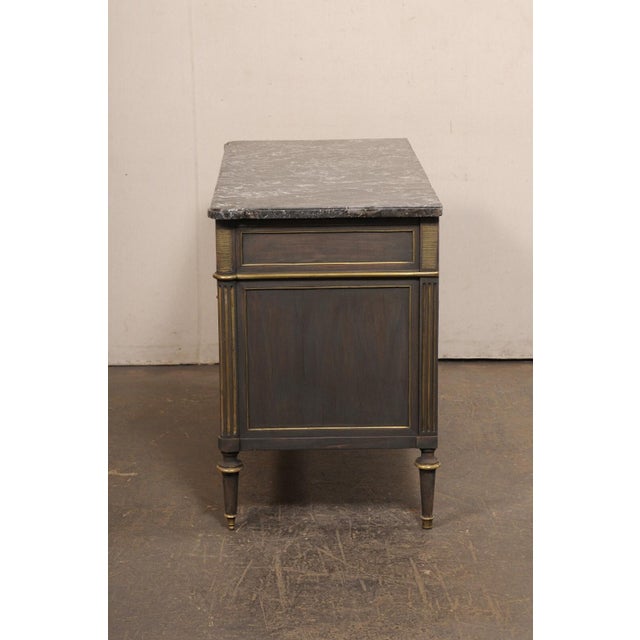 Early 19th Century Neoclassical Period Commode W/ Brass Accents For Sale - Image 4 of 11