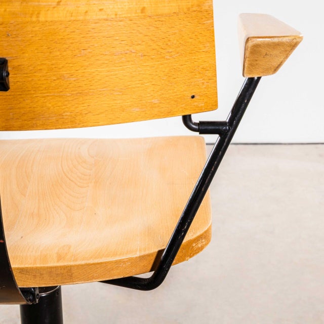 Brown Angular Swivel Desk Chair with Metal Rod Arms from Giroflex, 1960s For Sale - Image 8 of 10