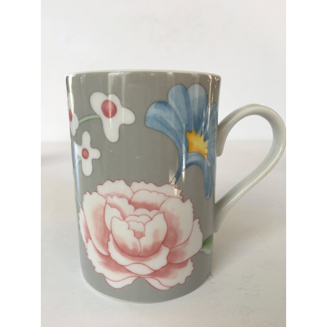 Set of Three - Fitz and Floyd Mugs in "Chanson Des Fleurs" Pattern Made in Japan For Sale - Image 10 of 12