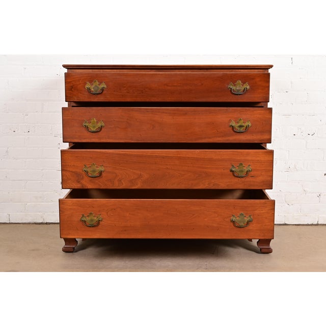 Mid 20th Century Stickley Georgian Solid Cherry Wood Four-Drawer Chest of Drawers, Circa 1950s For Sale - Image 5 of 15