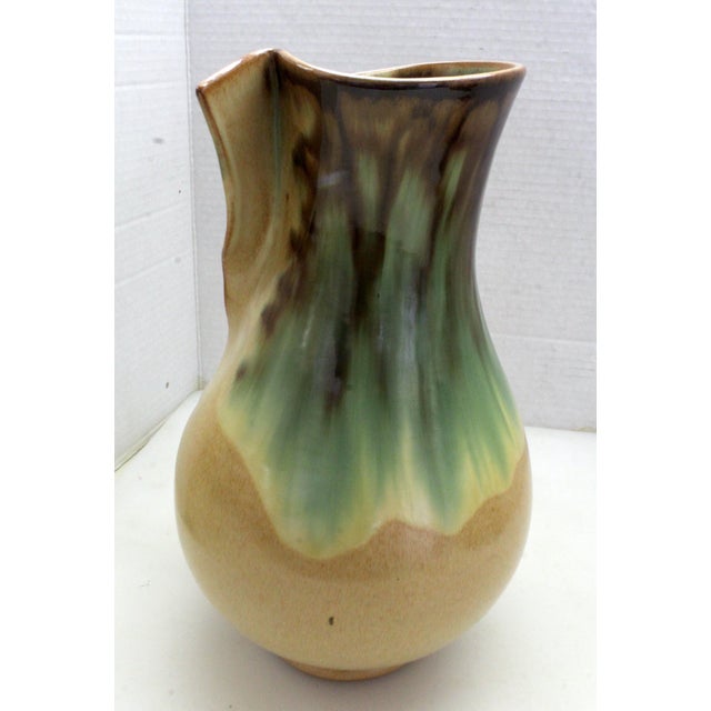 Signed by Marcel Garcia Arroyo MCM Master Ceramic Scupltural Ribbon Vase - 11" For Sale - Image 12 of 15