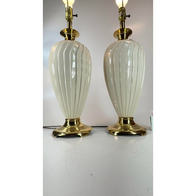 1990's Postmodern Beige Reticulated Ceramic Lamps Brass Sunset Lamp Co. Richards Mfg. - a Pair For Sale - Image 6 of 12