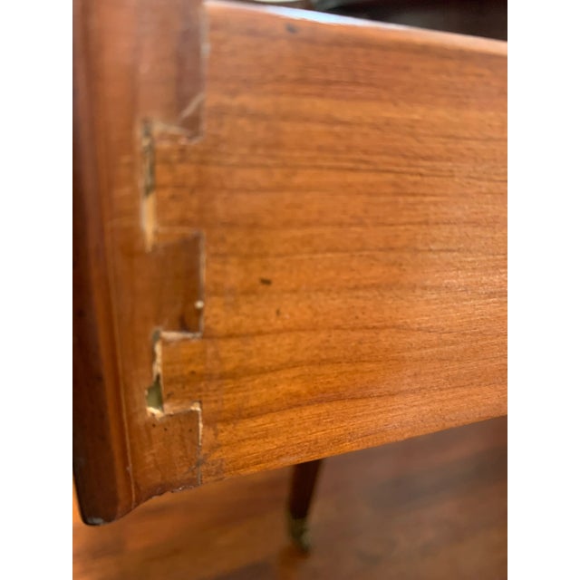 Chestnut Ethan Allen Lamp Nightstand Pembroke Table Vintage For Sale - Image 8 of 9