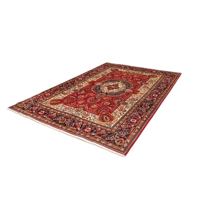 Hand-knotted middle eastern rug from tabriz | knot density: 200.000 knots/m² | material: 100% virgin wool | size: 206 x...