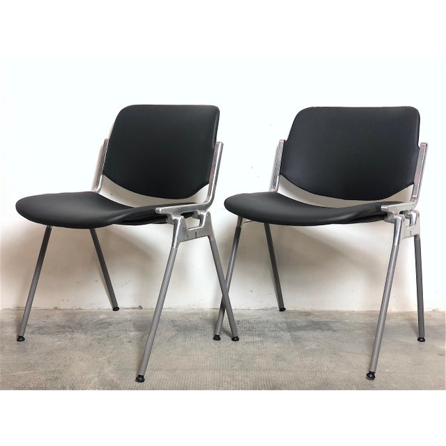 Set of DSC 106 Desk Chairs by Giancarlo Piretti for Castelli, 1965 For Sale - Image 13 of 13