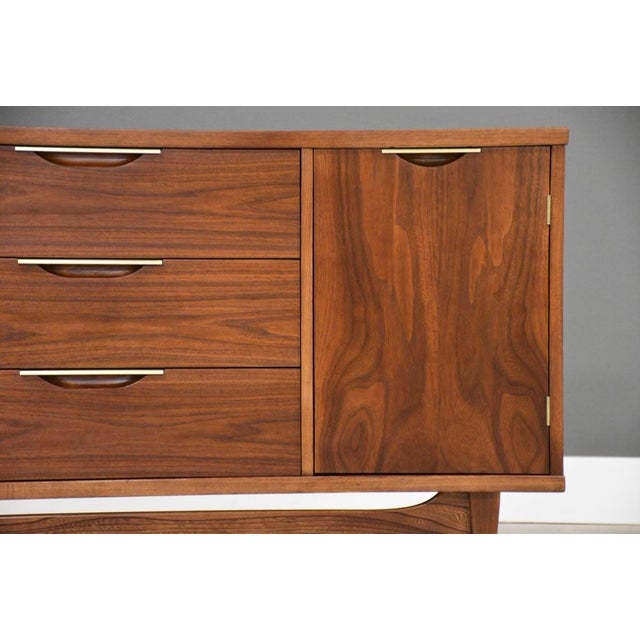 1960s Refinished 58” Walnut Sideboard Credenza by Kent Coffey Tableau For Sale In Boston - Image 6 of 10