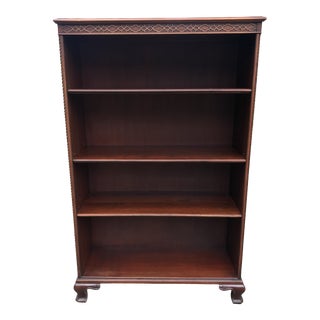 Traditional Book Case Made by Imperial Furniture For Sale