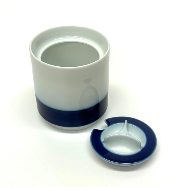 Mid 20th Century Minimalist Blue & White Creamer & Sugar Bowl Set by Thomas Germany For Sale - Image 9 of 11