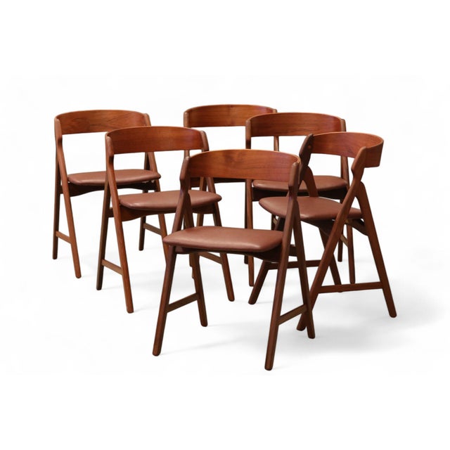 Vintage Model 71 Chairs in Teak and Leather by Henning Kjærnulf, 1960s, Set of 6 For Sale - Image 15 of 15