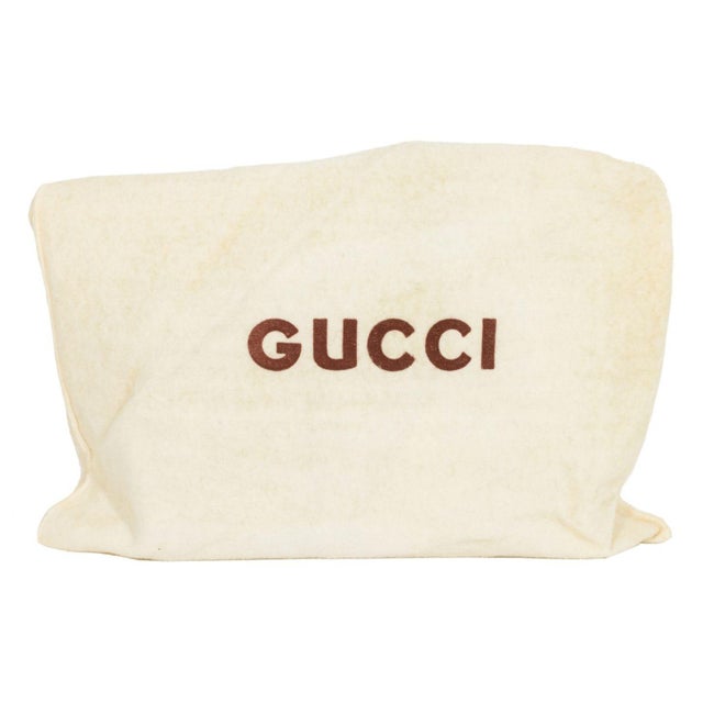 Metal Gucci Black Patent Leather Handbag For Sale - Image 7 of 7