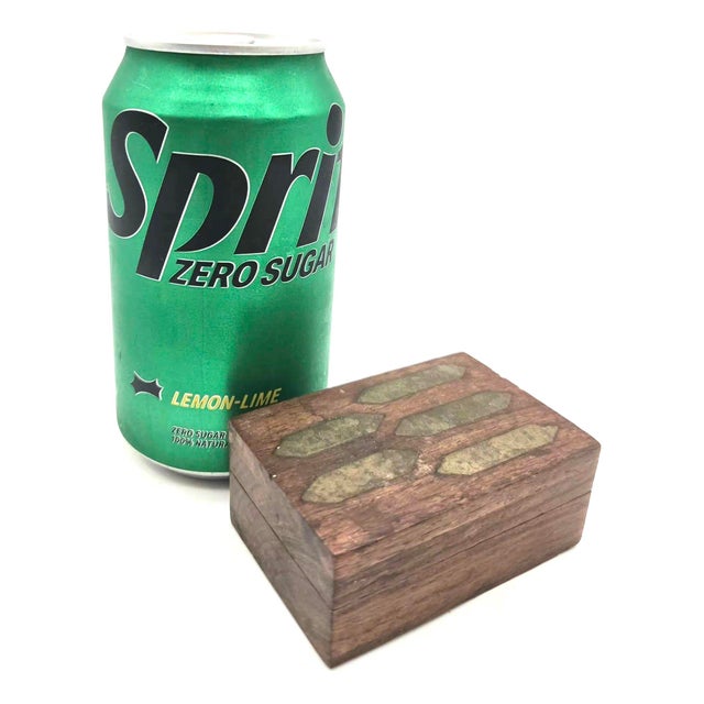 Wood Handcrafted Indian Wood & Brass Inlay Ring or Trinket Box For Sale - Image 7 of 11