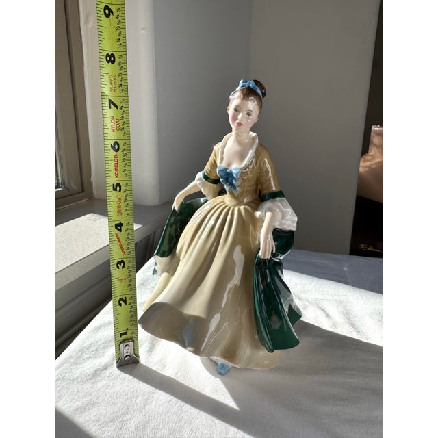 Bottle Green Mid 20th Century Royal Doulton Figurine ~ “Elegance” ~ Hn 2264 For Sale - Image 8 of 11