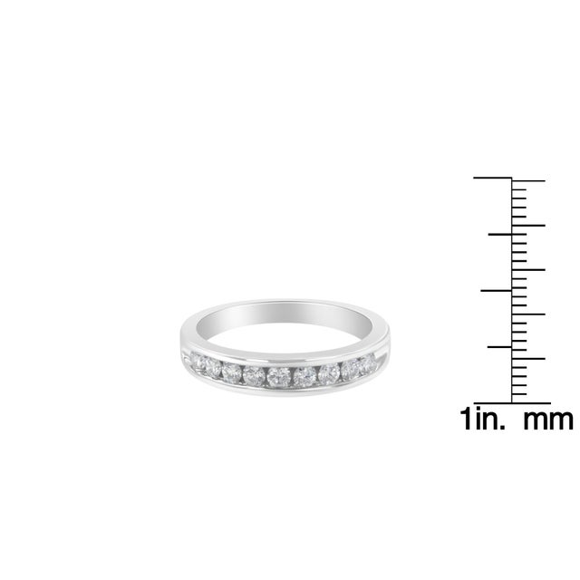 18K White Gold Round-Cut Diamond Ring (1/2 cttw, H-I Color, SI2-I1 Clarity) For Sale In New York - Image 6 of 6
