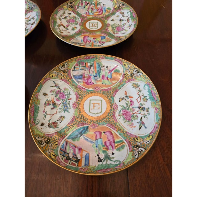 Chinese Antique Chinese Porcelain 200 Years Old Set of Plates For Sale - Image 3 of 8