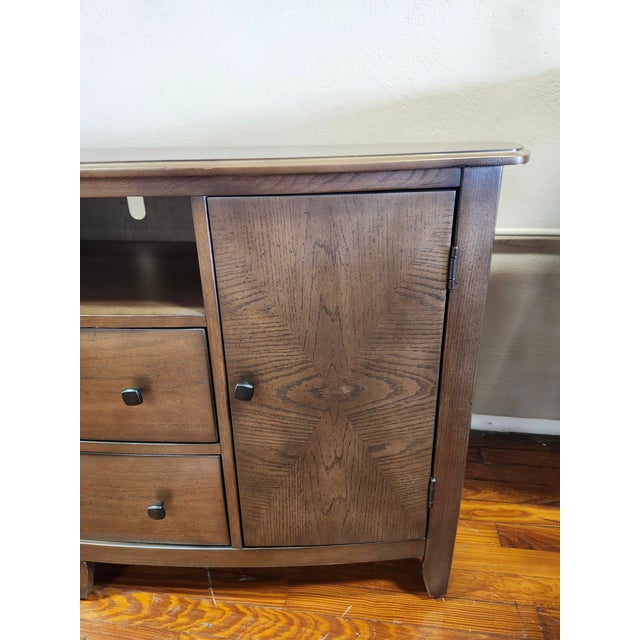 Hammary Primo III Collection Entertainment Console Tv Stand Media Cabinet Attributed For Sale - Image 13 of 17