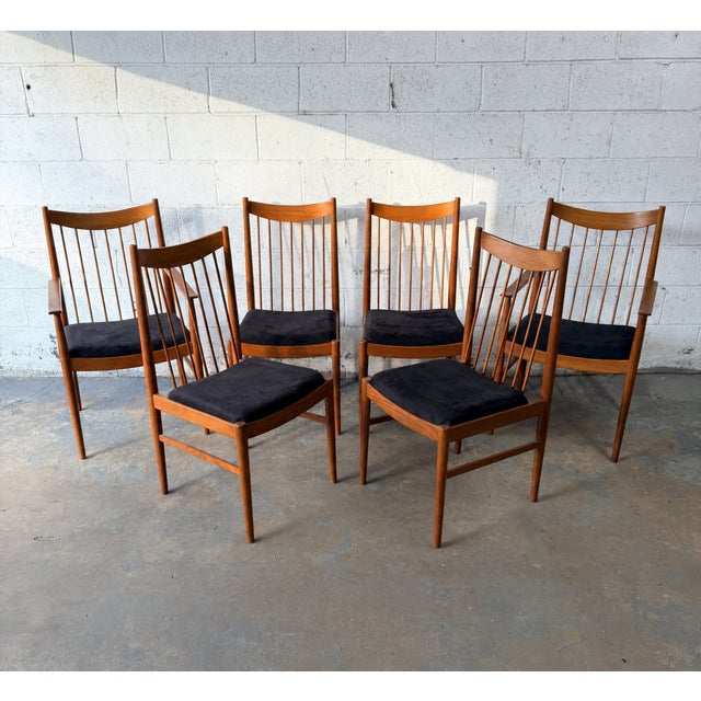 Mid-Century Modern Set of 6 Arne Vodder for Sibast Danish Modern Teak Dining Chairs, 2 Arm 4 Side Circa 1960's For Sale - Image 3 of 16