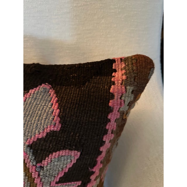 Bring authentic global character and rich texture into your home with this handmade vintage Turkish Kilim pillow cover....