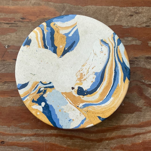 Postmodern Boho Artisan Pigmented Plaster Scagliola Plinth For Sale - Image 3 of 9