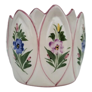 Handpainted #535 Floral Portuguese Pot