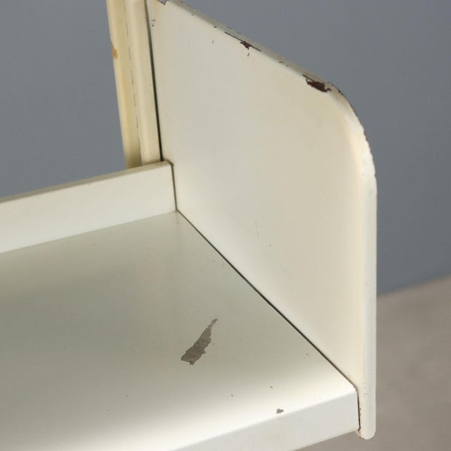 Vintage Bookcase in Metal, 1970s For Sale - Image 6 of 11