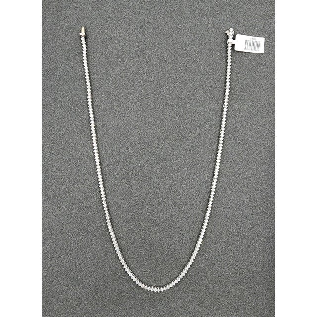 Modern 8.39 Ct Diamond Tennis Necklace For Sale - Image 3 of 9