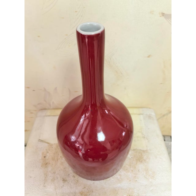 Chinese Vintage Ceramic Vase,Qing Dynasty Qianlong Marked Red Glaze Porcelain Vase For Sale - Image 4 of 8