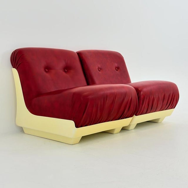 Mid-Century Space Age Lounge Chair in Red Leather & Fiberglass Shell, Germany, 1970s For Sale - Image 14 of 18