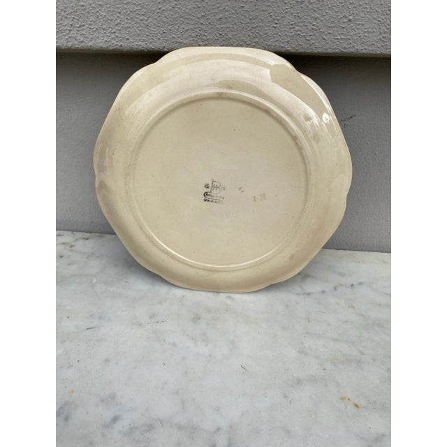 French Country 19th Century Majolica Hen and Chicks Plate Choisy Le Roi For Sale - Image 3 of 6