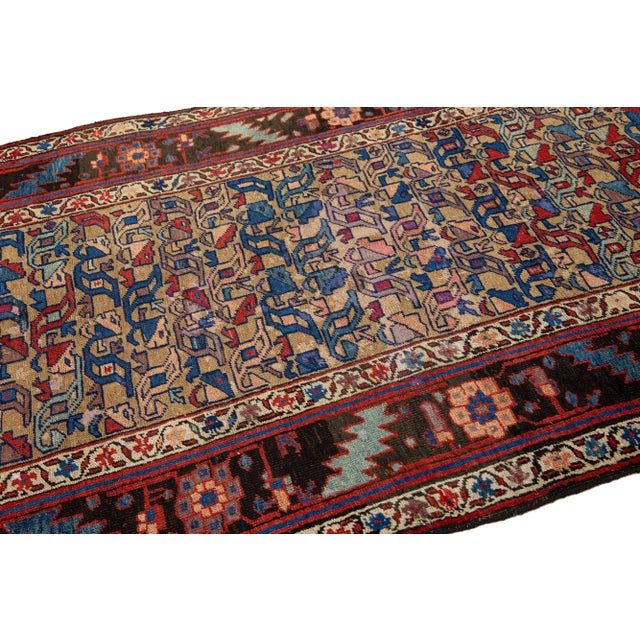 Antique Persian Bidjar Handmade Brown Wool Rug With Floral Pattern For Sale In New York - Image 6 of 9