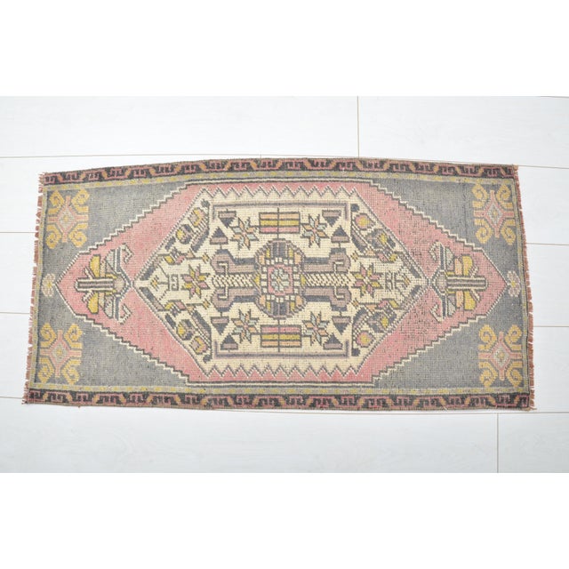 Geometric Vintage Anatolian Rug For Sale - Image 4 of 5