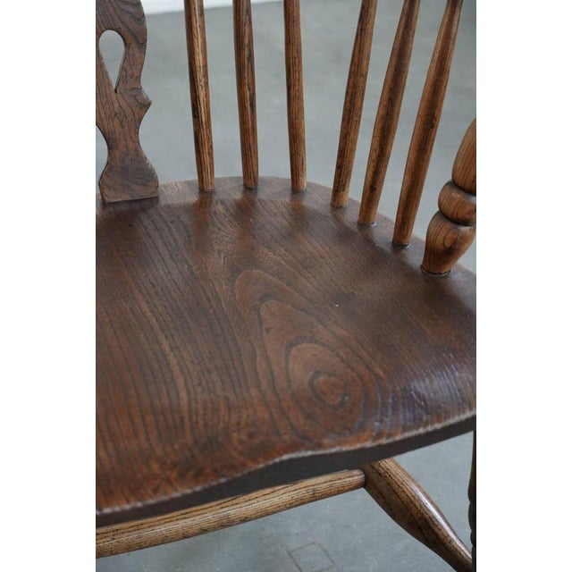 Antique English Lowback Windsor Chair For Sale - Image 11 of 15