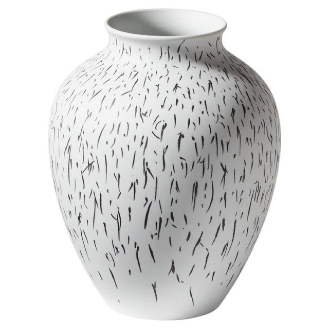 Post Scriptum Ad Orcino Tratto Misto Nero Vase by Formafantasma for Cassina For Sale - Image 10 of 18