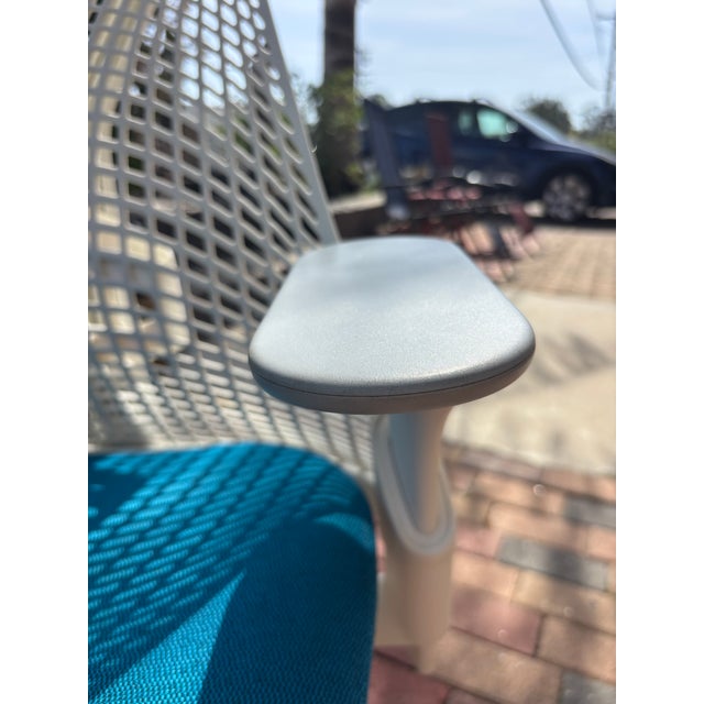 White Herman Miller Sayl Chair Berry Blue For Sale - Image 8 of 12