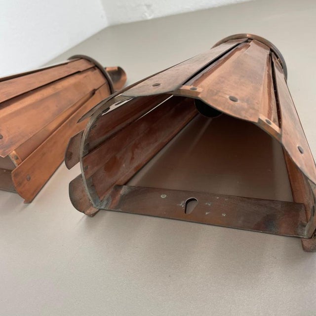 Vintage Theatre Wall Lights in Copper in the style of Gio Ponti, Italy, 1950s, Set of 2 For Sale - Image 17 of 18
