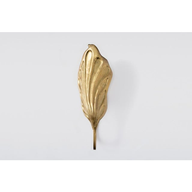 Italian Leaf Brass Sconce attributed to Tommaso Barbi for Bottega Gadda, 20th Century For Sale - Image 10 of 10