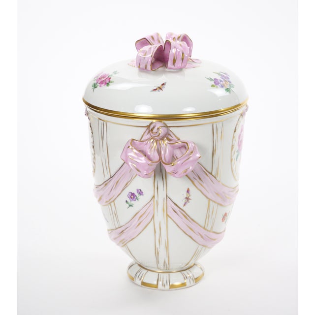 KPM Porcelain KPM Porcelain Covered Centerpiece Vase / Ribbon Decoration, Germany, Circa 1960 For Sale - Image 4 of 14