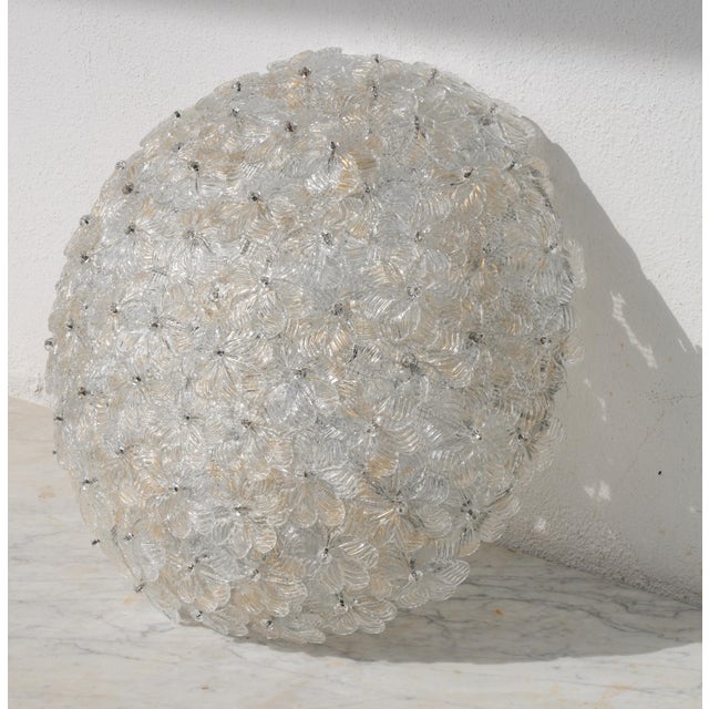 1970s Wonderful Large Gold and Transparent Murano Glass Ceiling Light Flower by Seguso For Sale - Image 6 of 14