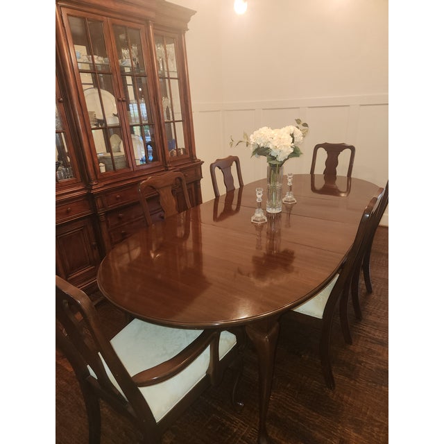 Wood Vintage Harden Furniture Extension Dining Table and Chairs and Pads For Sale - Image 7 of 18