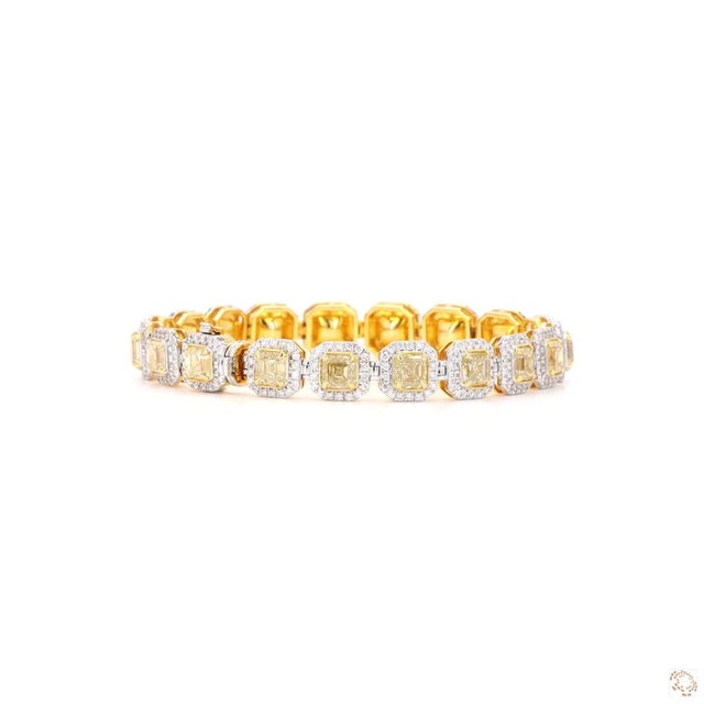 Metal 2.12 Carat Round Brilliant Cut White Diamond Yellow Diamond Gold Bracelet For Sale - Image 7 of 9