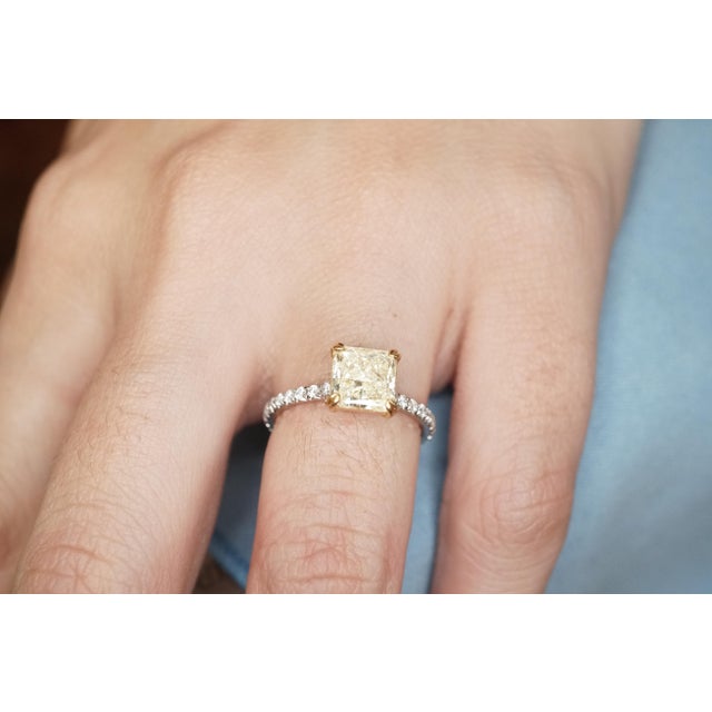 GIA Certified Yellow Radiant Cut 2.00 CT Diamond with Diamond Pave Cocktail Ring, Size 6 For Sale - Image 4 of 5