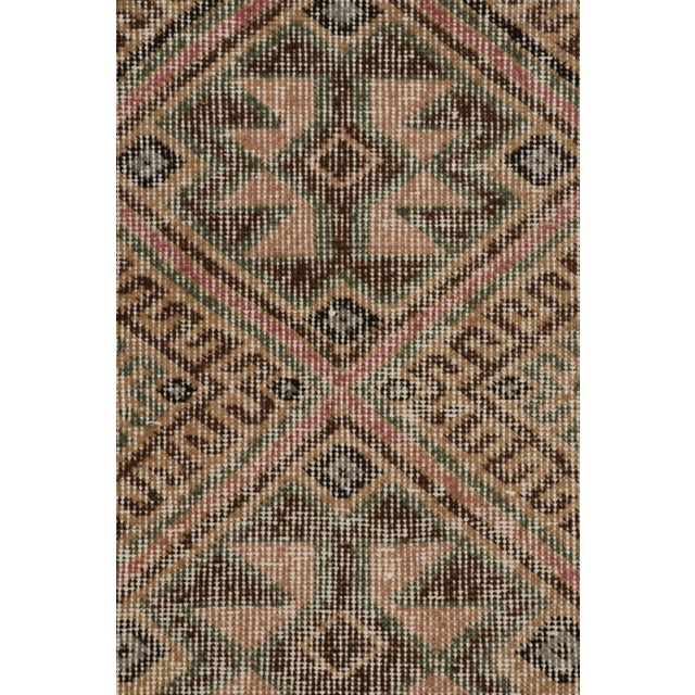 1960s 1960s Vintage Zeki Müren Runner With All-Over Tribal Geometric Patterns For Sale - Image 5 of 7