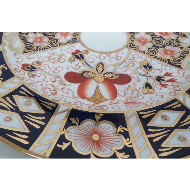 Mid 20th Century Royal Crown England Derby Imari Plate 4625b For Sale - Image 5 of 12